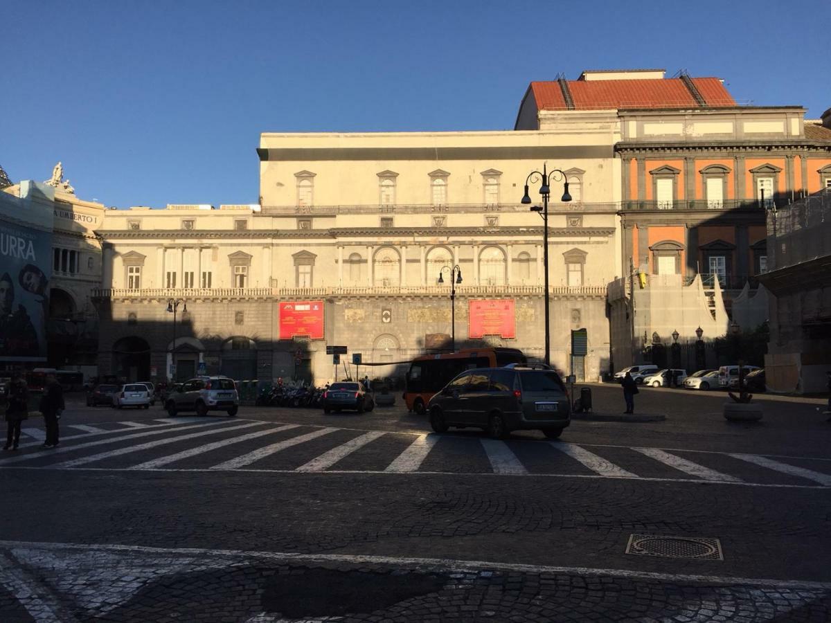 Appartamentino 116 Via Chiaia Neapol Zewnętrze zdjęcie